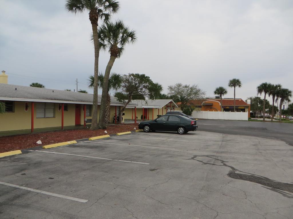 Sunset Inn- Fort Pierce, Fl エクステリア 写真