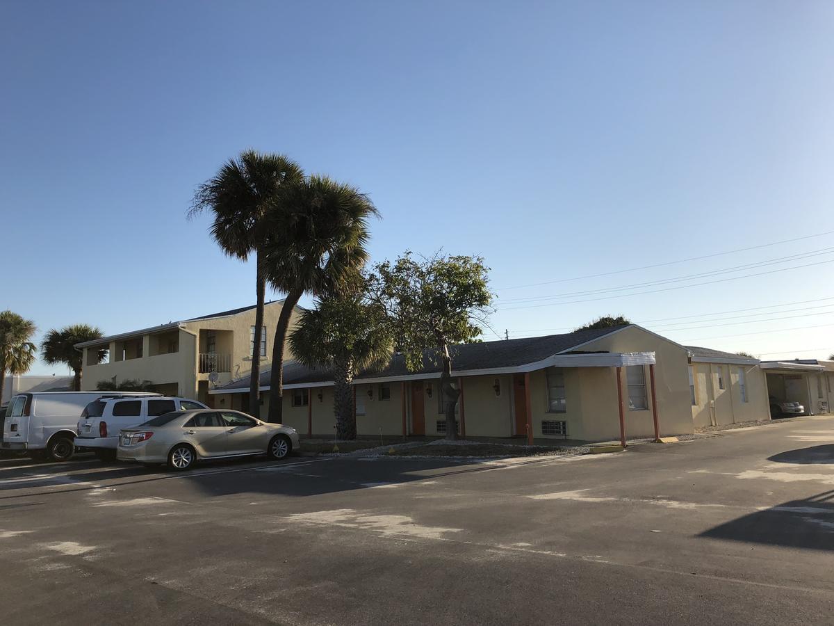 Sunset Inn- Fort Pierce, Fl エクステリア 写真