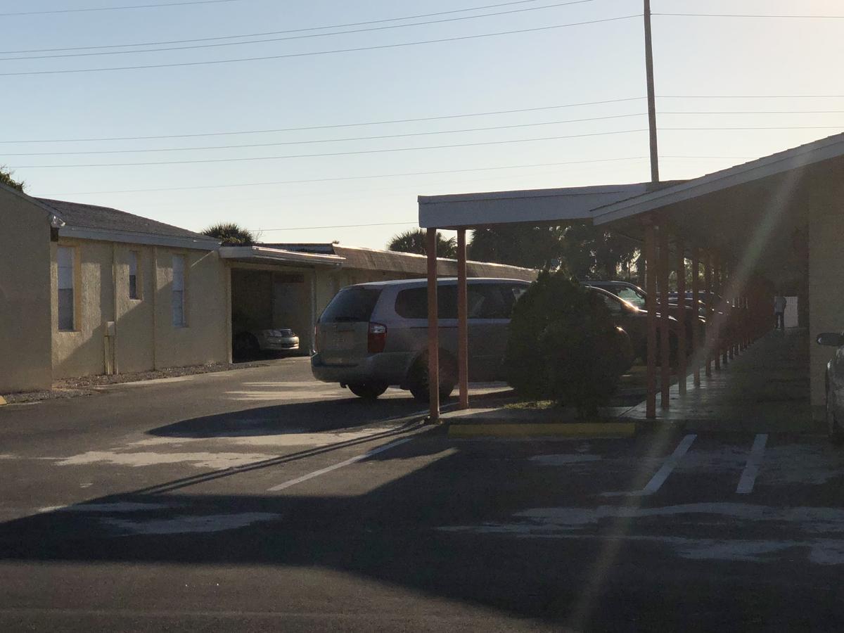 Sunset Inn- Fort Pierce, Fl エクステリア 写真